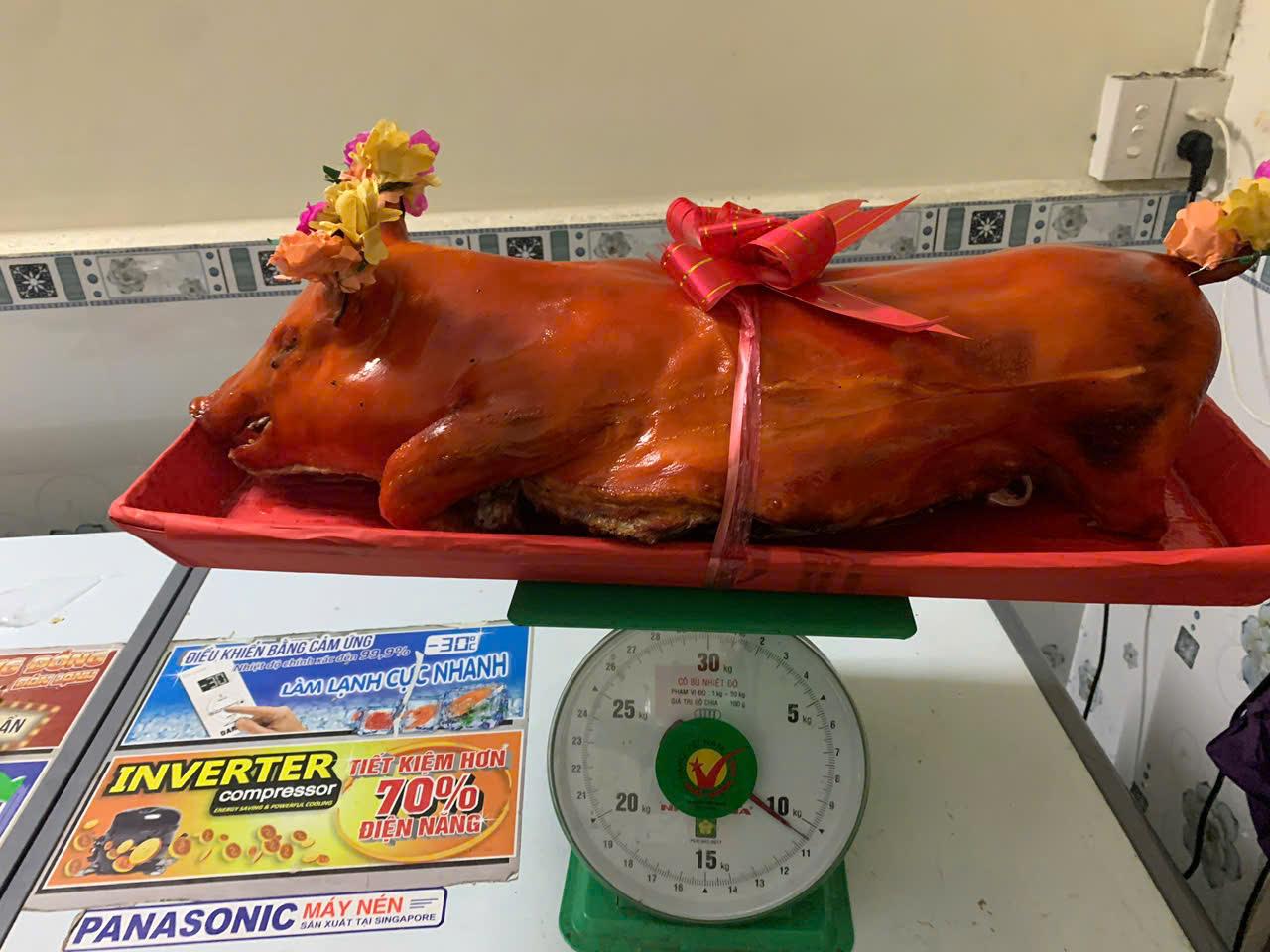 Heo Sữa Cúng